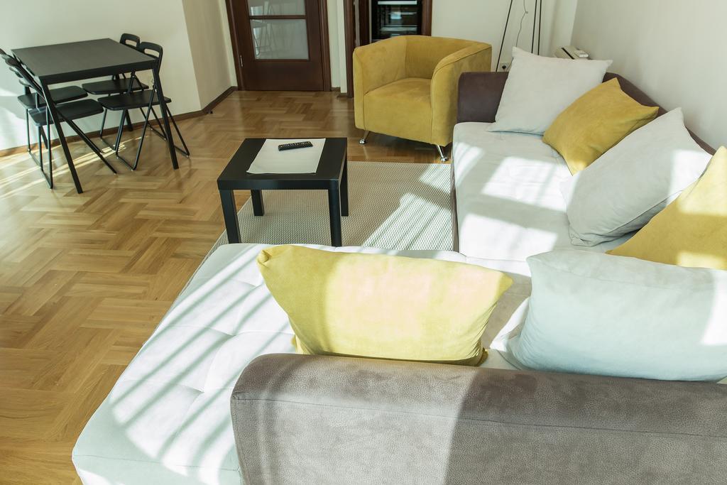 Flat Fortunella Lägenhet Budva Exteriör bild