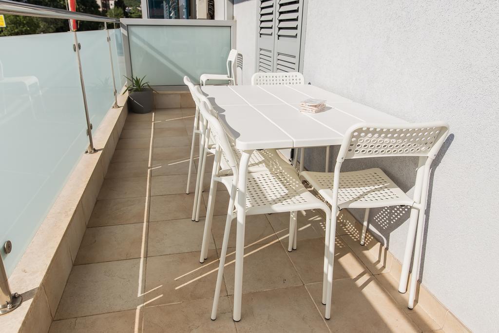 Flat Fortunella Lägenhet Budva Exteriör bild