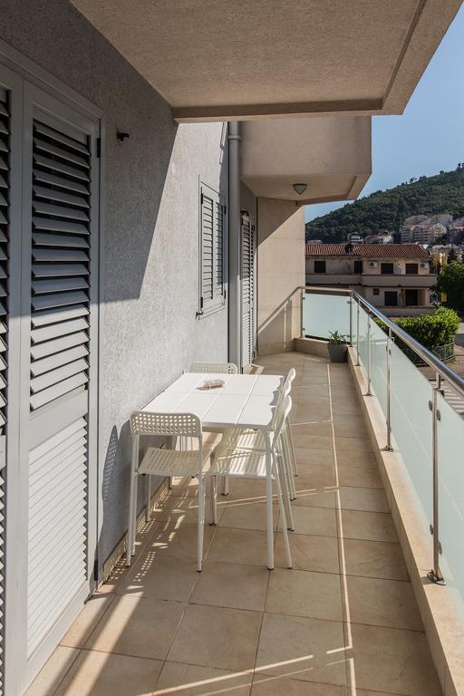 Flat Fortunella Lägenhet Budva Exteriör bild