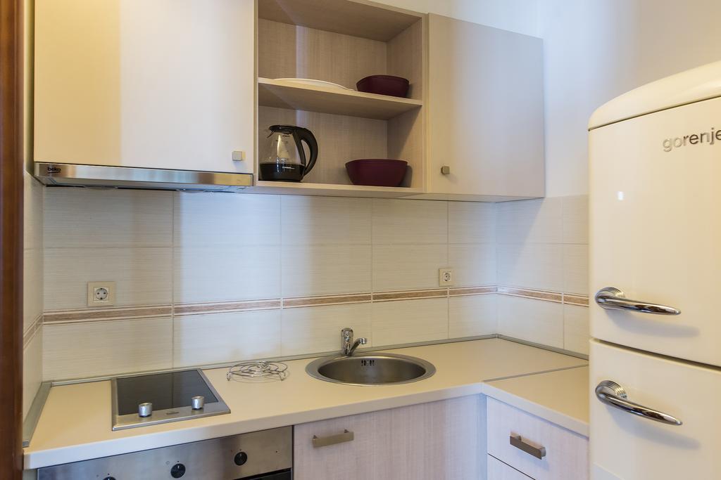 Flat Fortunella Lägenhet Budva Exteriör bild