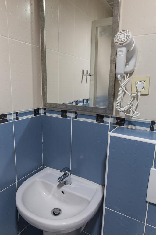Flat Fortunella Lägenhet Budva Exteriör bild